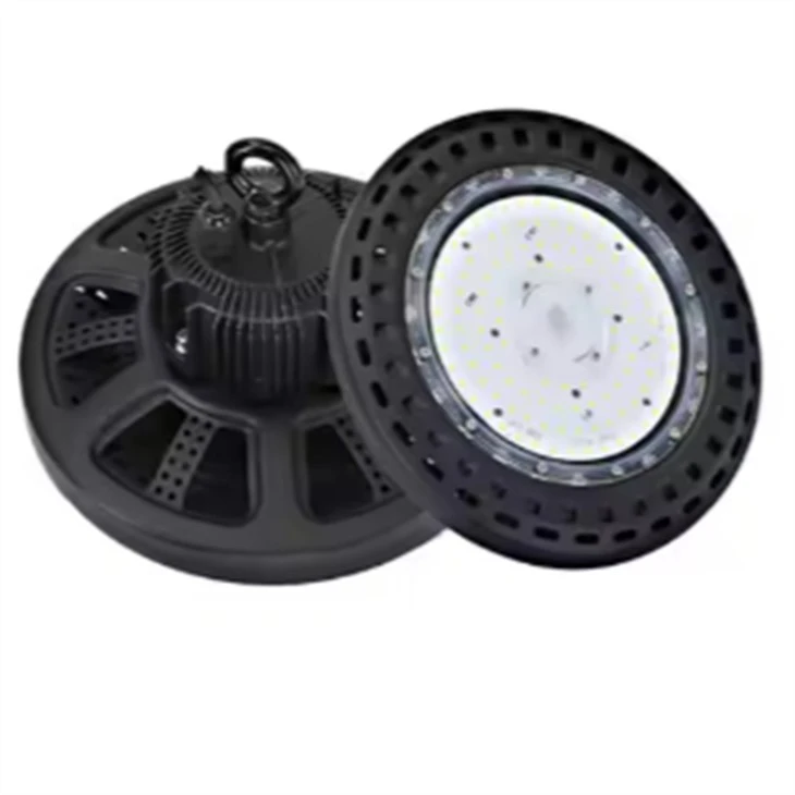 UFO High Bay LED светлини за магазини